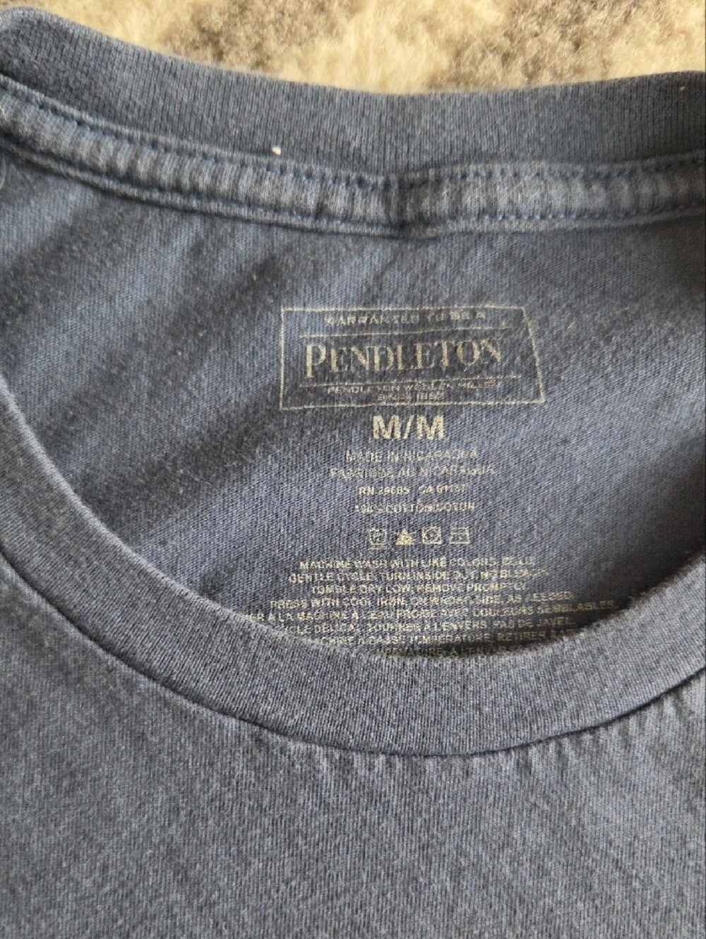 Pendleton Blue Yellowstone National Park Graphic Tee Women's Size M - Picture 2 of 5